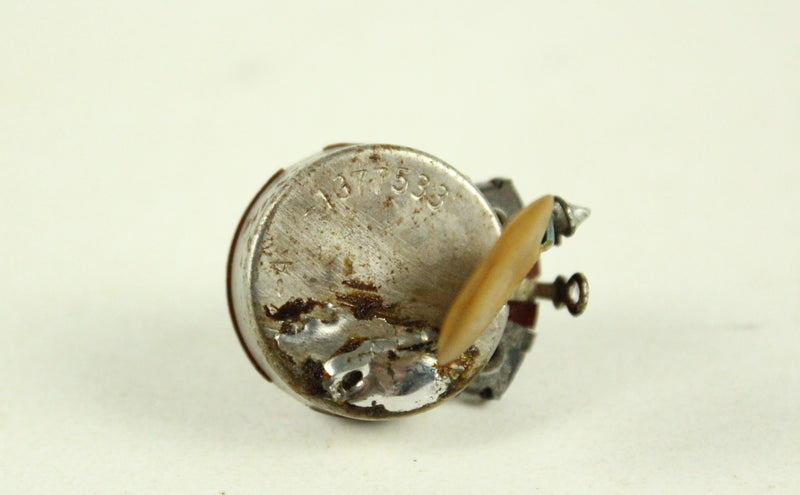 1975 Vintage Fender Precision Bass/Jazz Bass/Stratocaster 250K White Shaft Potentiometer CTS Pot 13775 1970s USA